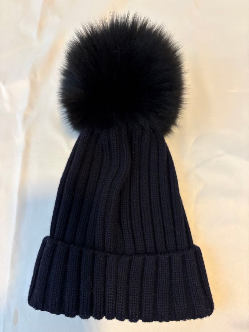 最終値下げ価格　MONCLER FOXファー付きニット帽 ネイビー