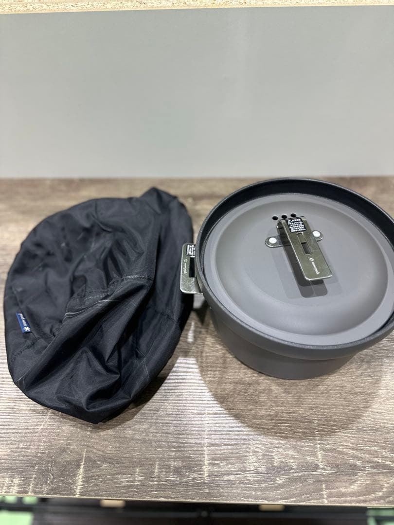 peak新品未使用品　 ライスクッカー 蓋付き 収納袋付き