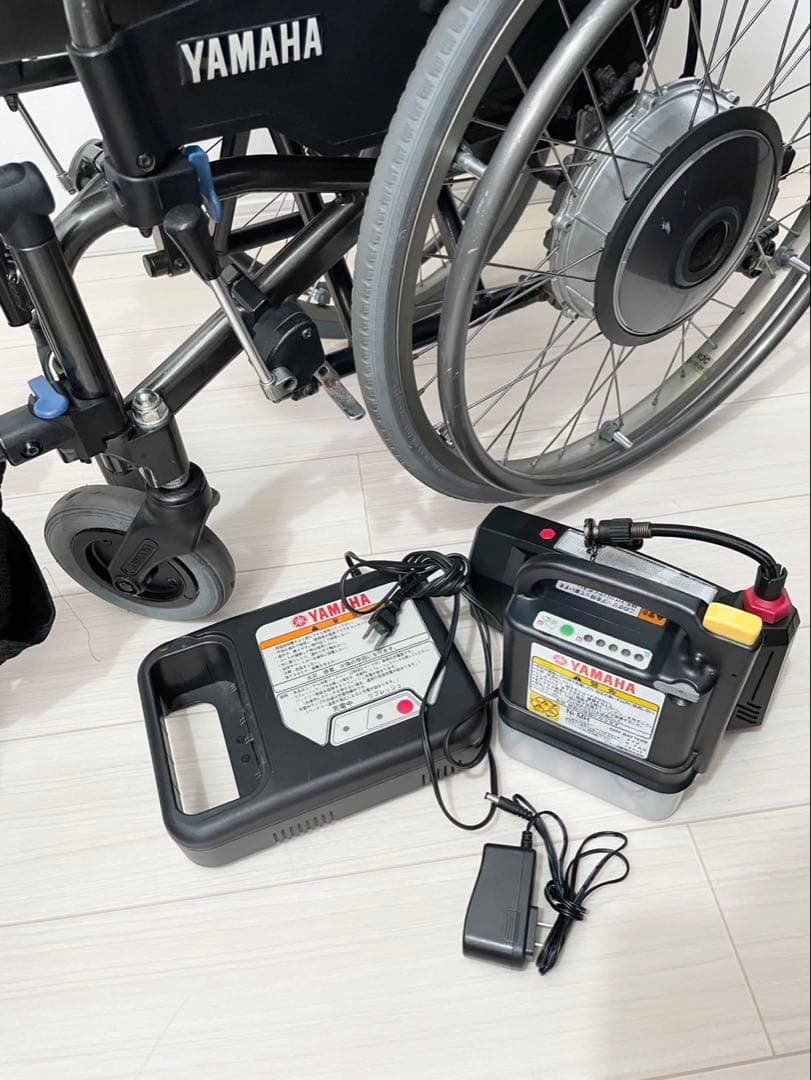 ❗️年始値下げ❗️【程度良好】ヤマハ 電動車椅子 折りたたみ可 バッテリー2つ