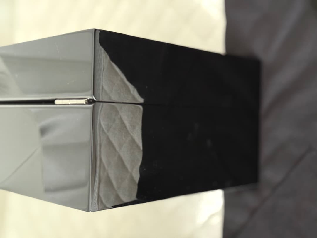 CHANEL 木製 腕時計ケース