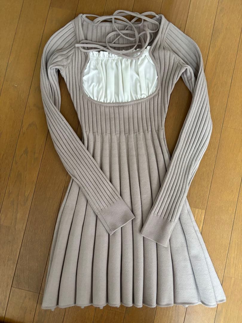 ネックリボンデザイン フレアニットミニワンピースDarich