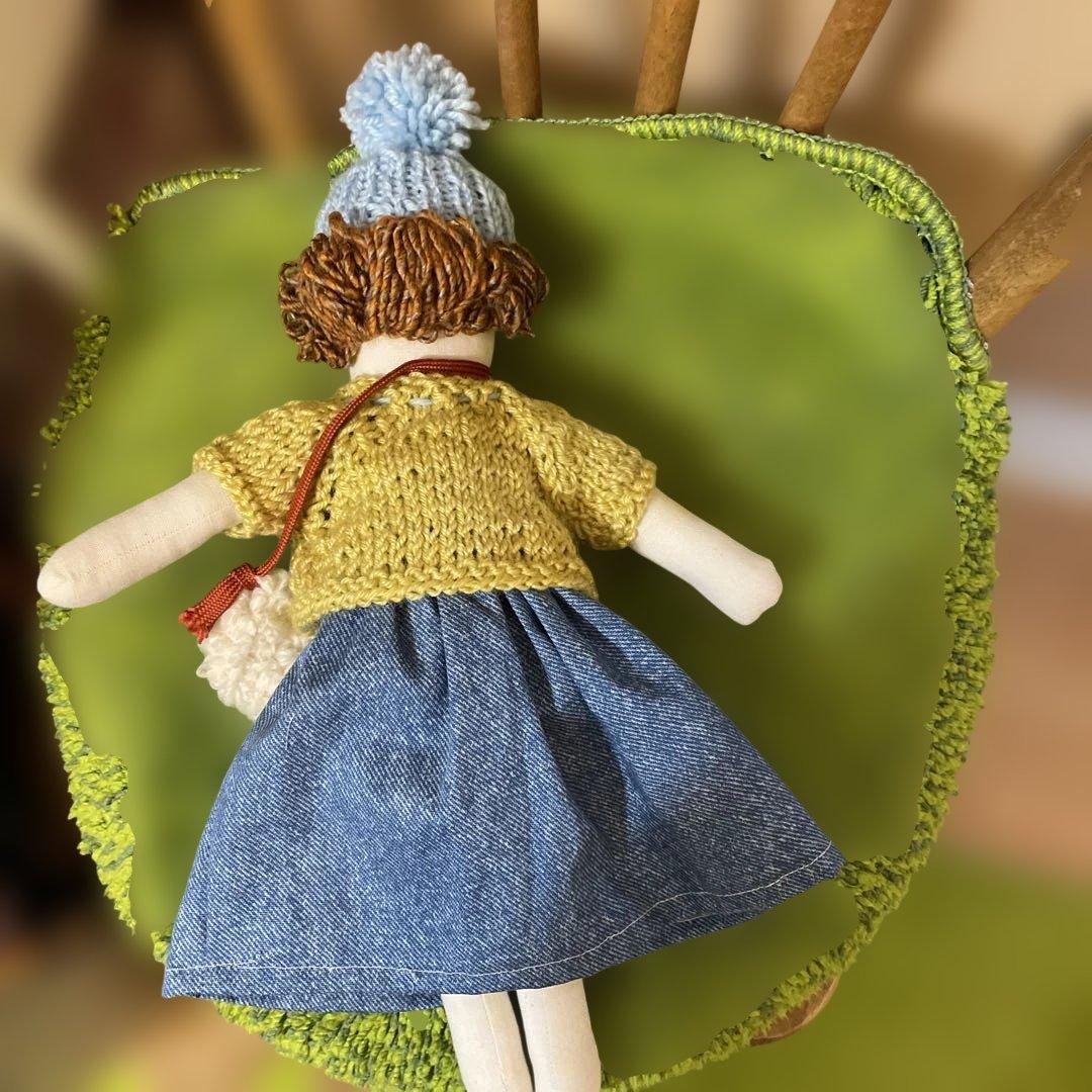 るー…刺繍カーディガンがおしゃれな女の子