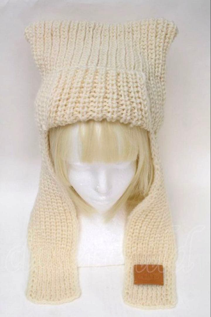 美品♡Vivienne Westwood♡キャットイヤーフラップニット猫耳帽子