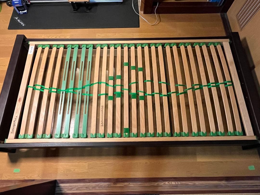 センベラ Concept Plus S ベッドフレーム ウッドスプリング