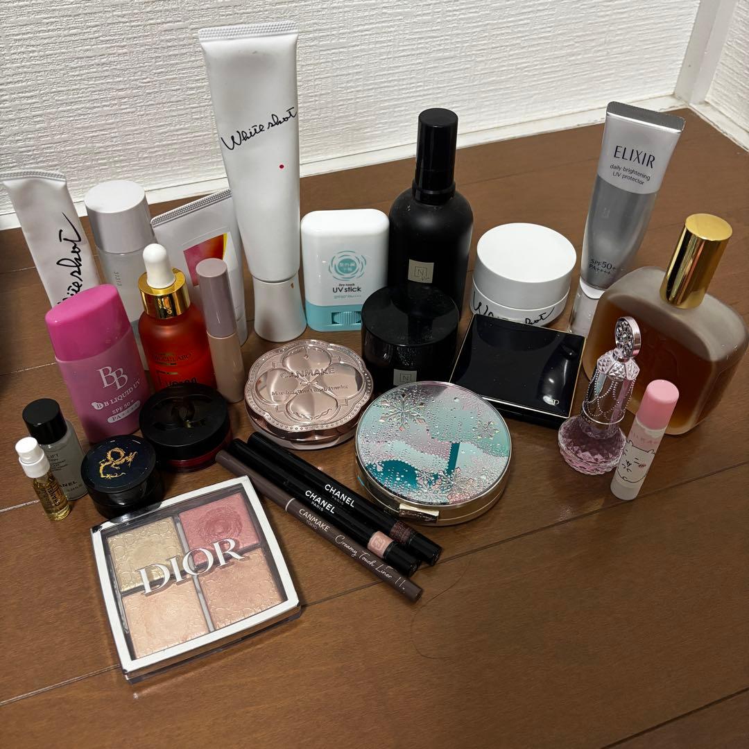 現*す様 シャネルなどコスメ26点まとめ売り