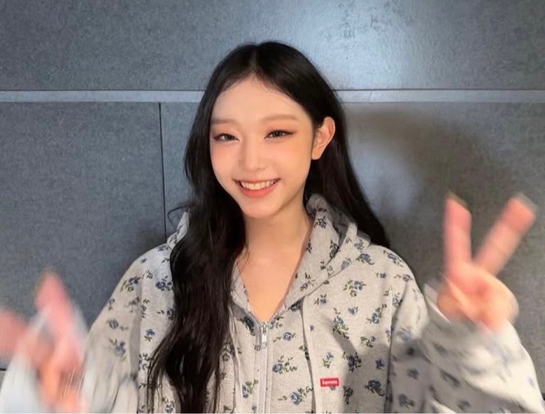 パンツ Supreme Small Box Sweatshort Flowers