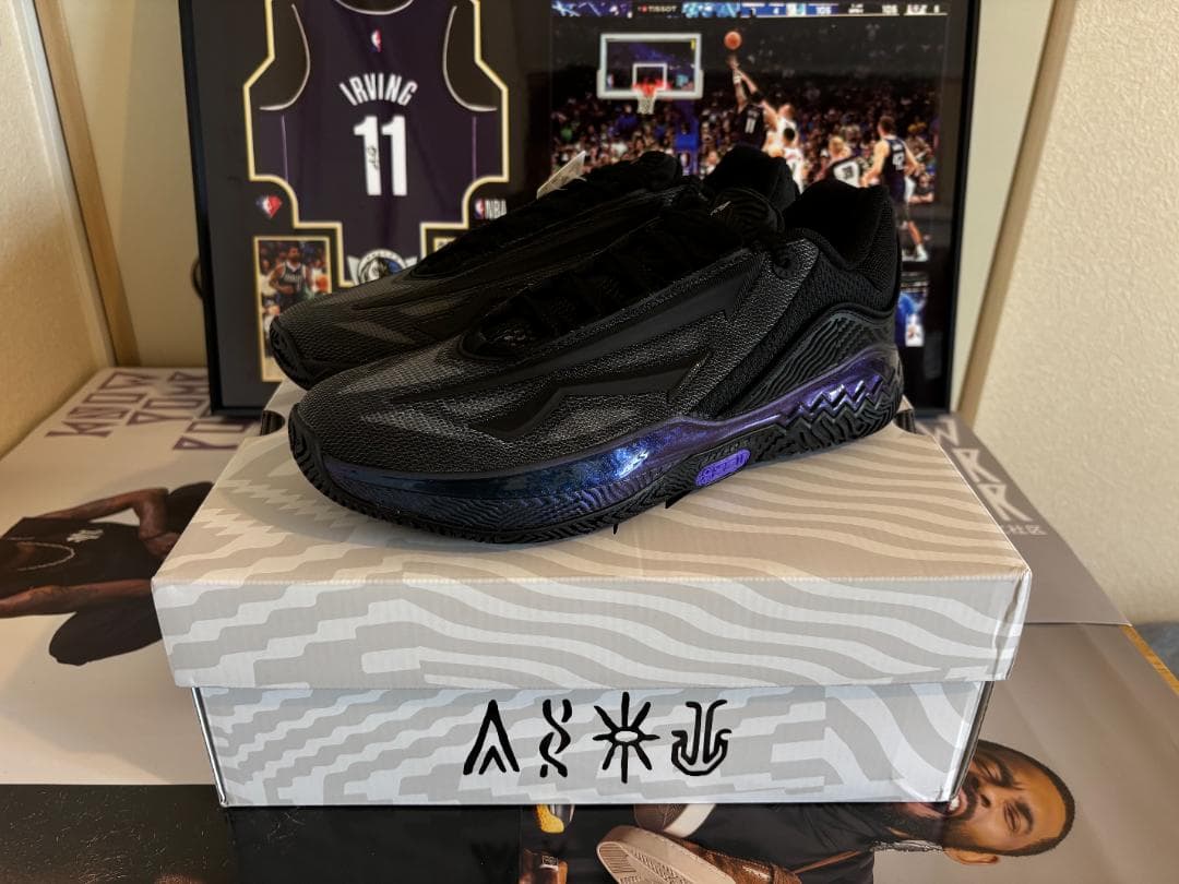 ば*ン様 今年もお世話になりました。ANTA KAI Speed2　US9.5