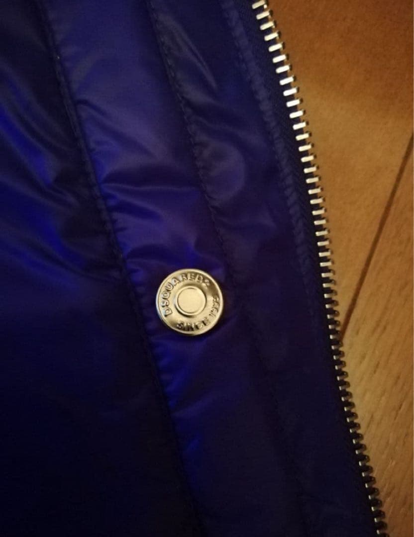 DSQUARED2 ダウンベスト