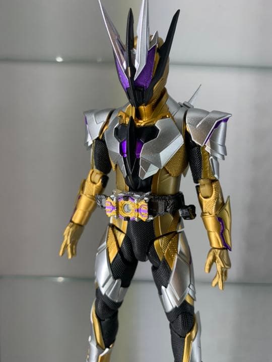 ★美品★S.H.figuarts★仮面ライダーサウザー★