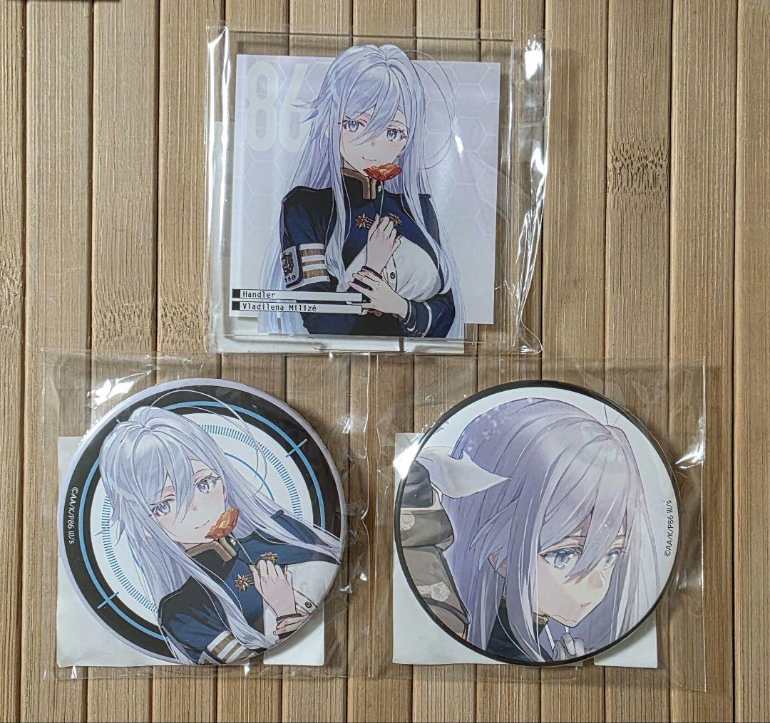 くじ引き堂 2021年開催　アクスタ・缶バッジ レーナセット