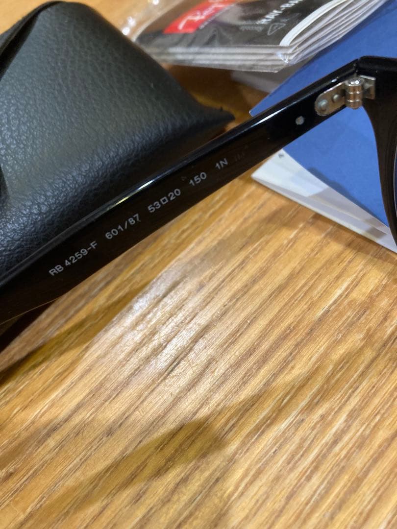 レイバン★RB4259F-601/87★レンズ新品★ライトグレー　キムタク