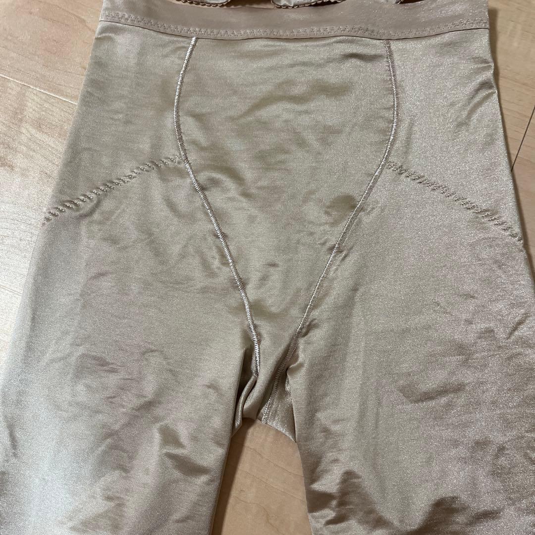 bridal bloom   ビスチェ　 E70  美品