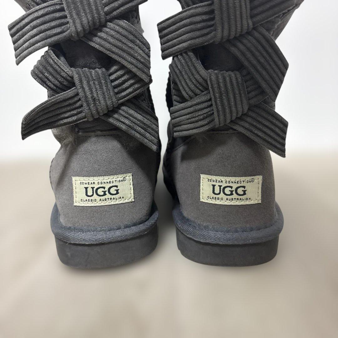 UGG グレー　リボン　ムートンブーツ　美品　24㎝　値下げ不可