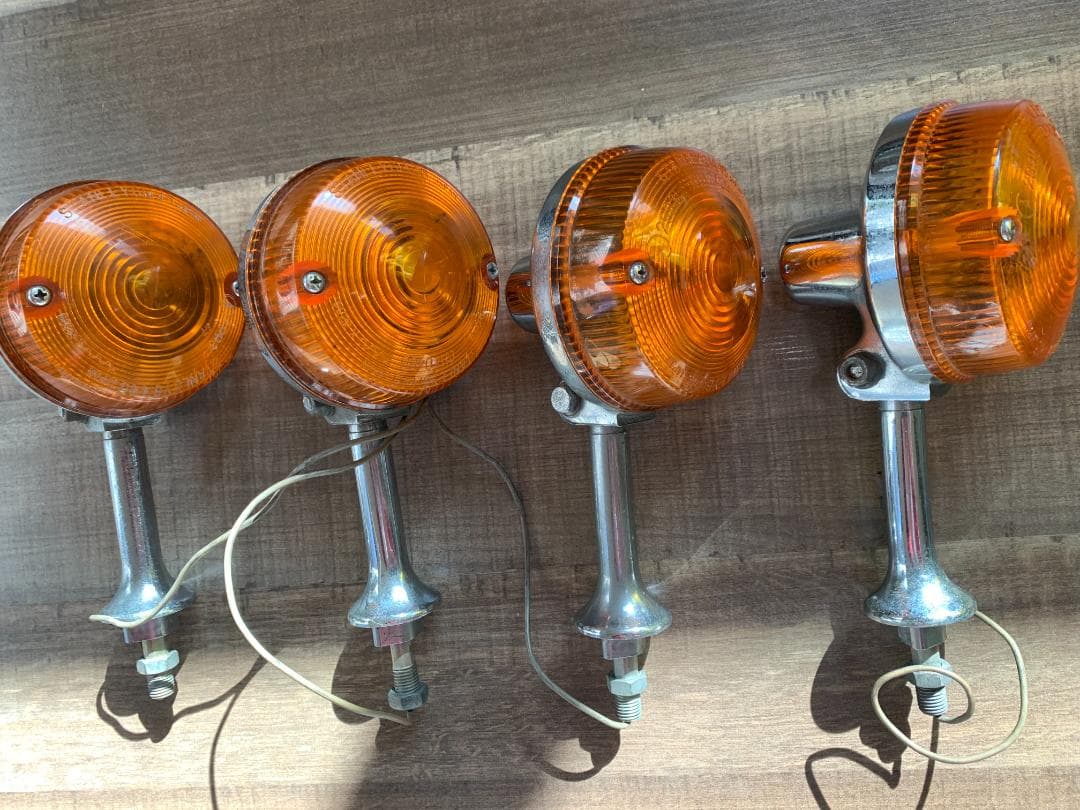 カワサキ　Z2　純正　ウインカー＆ステー　当時物