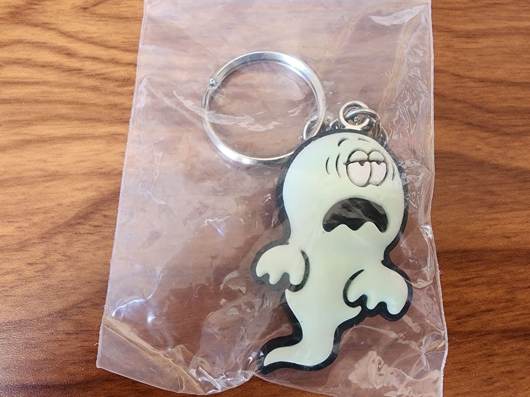 GIRLS DON’T CRY キーホルダー