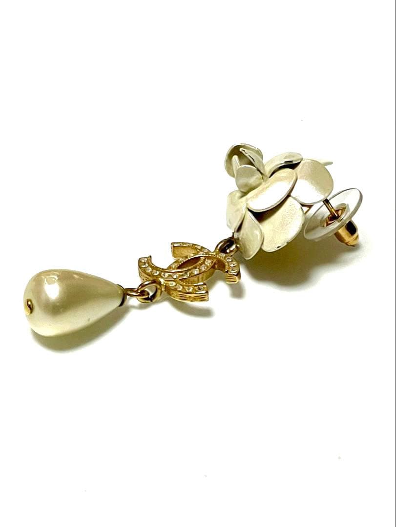 正規品CHANELフラワースウィングピアス片方