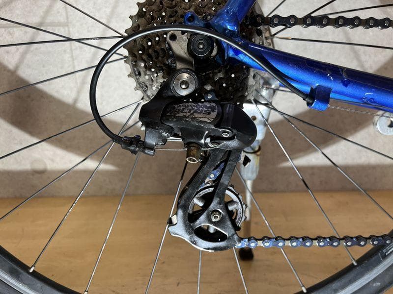 GIANT ESCAPE R3 クロスバイク sizeM　ブルーカラー