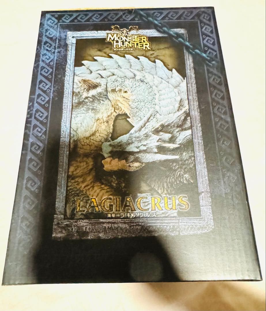 新品・未開封　白海竜ラギアクルス亜種　クリエイターズモデル　モンスターハンター