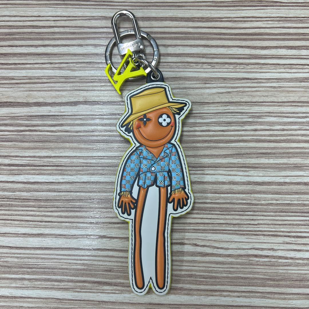 ルイ ヴィトン チャーム ポルトクレ LV スケアクロウ オレンジ ホワイト