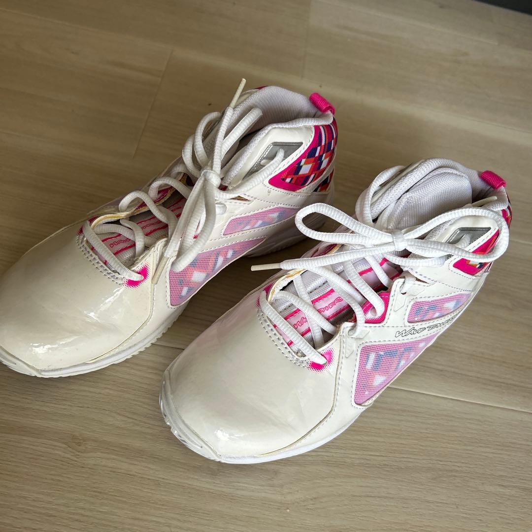 ミズノWAVE DIVERS LG4 お値下げしました