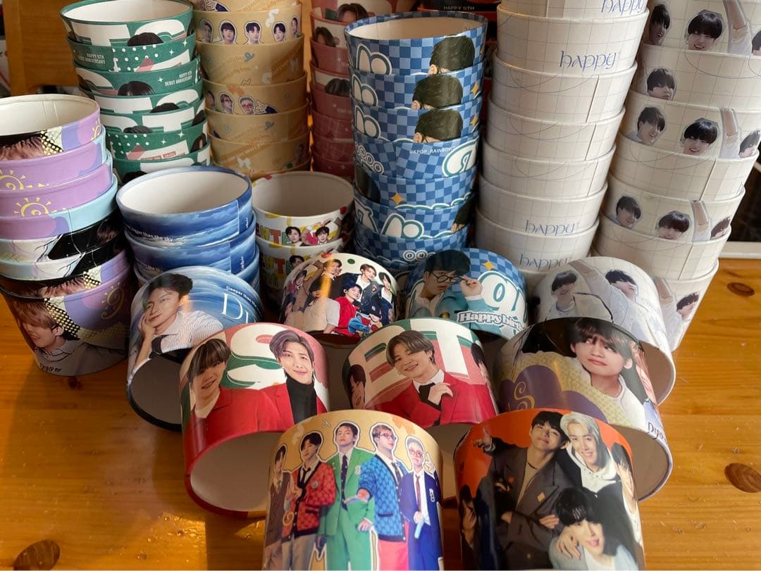 BTSカップホルダー