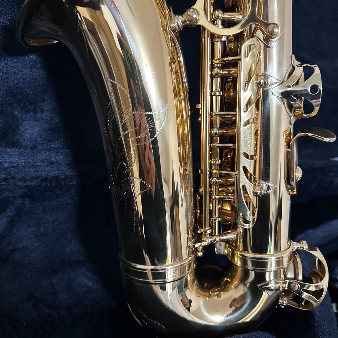 美品 JUUXAAN アルトサックス 管楽器 ケース付属 彫刻