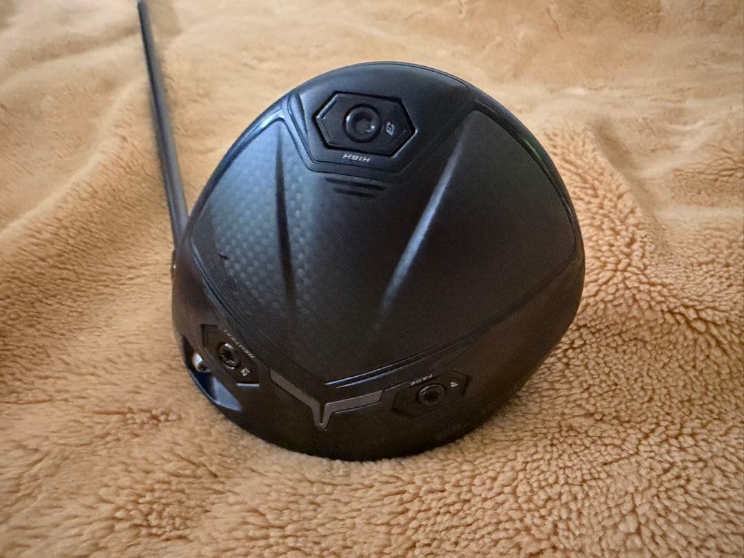 コブラ DS-adapt LS ドライバー 9° シャフト、ヘッドカバー付き