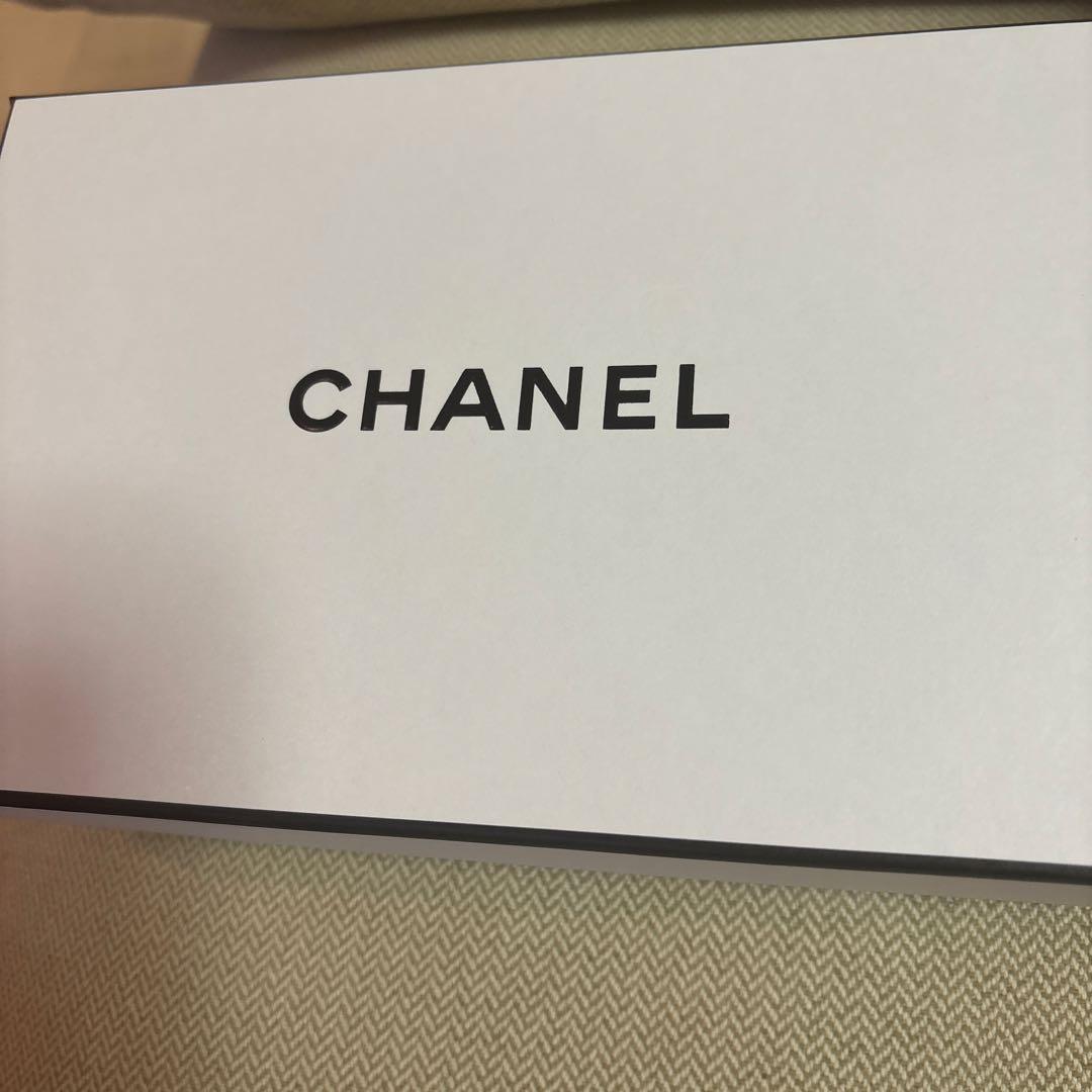 未開封シャネルチャンスオースプランディド50mlギフトボックス、カード付き
