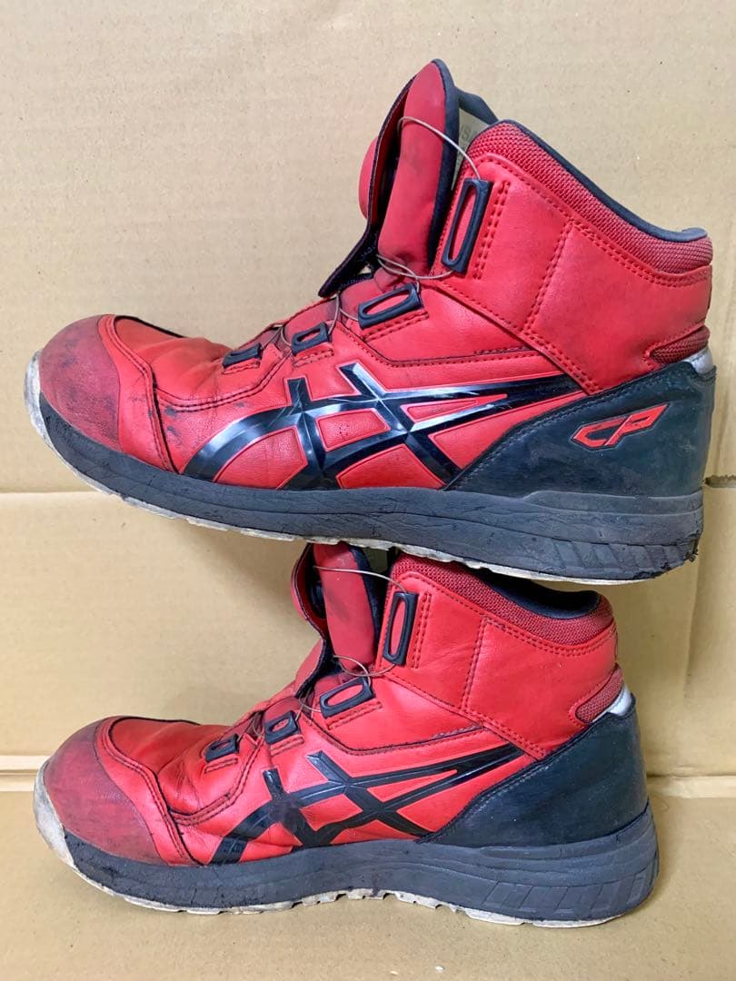 asics WINJOB CP304 28cm 人気　RED 安全靴　破れ無し
