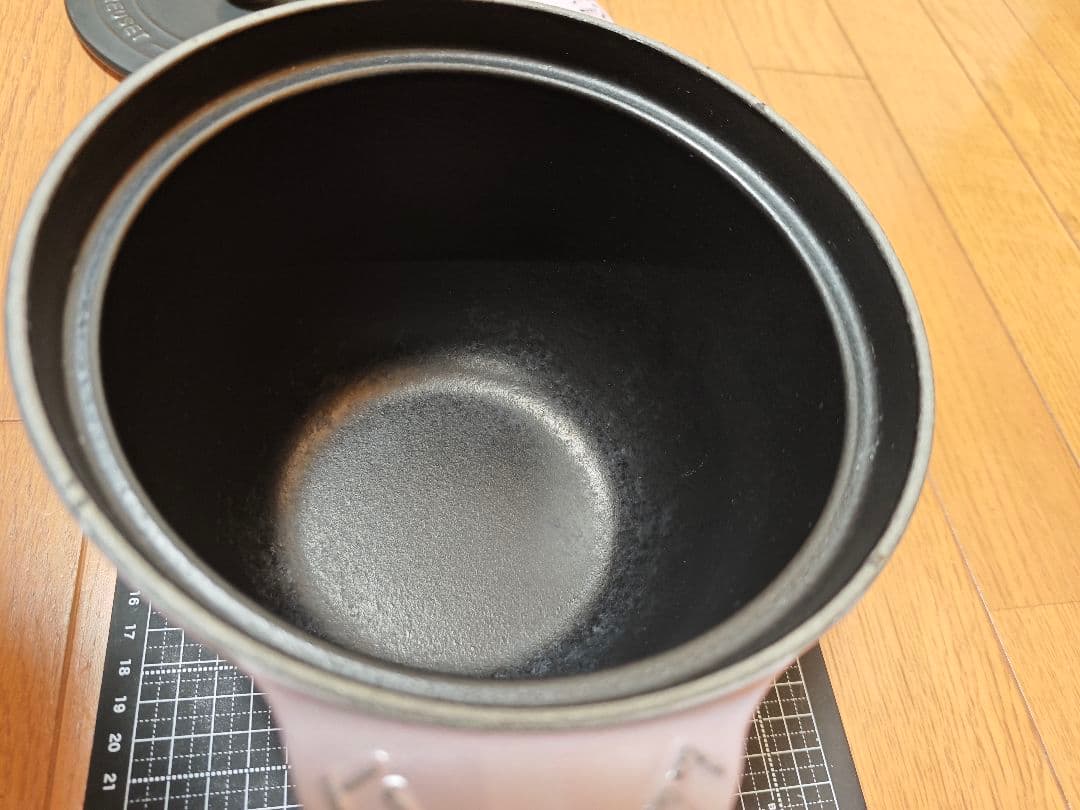 LE CREUSET　ココット エブリィ ブルーベルパープル　18cm