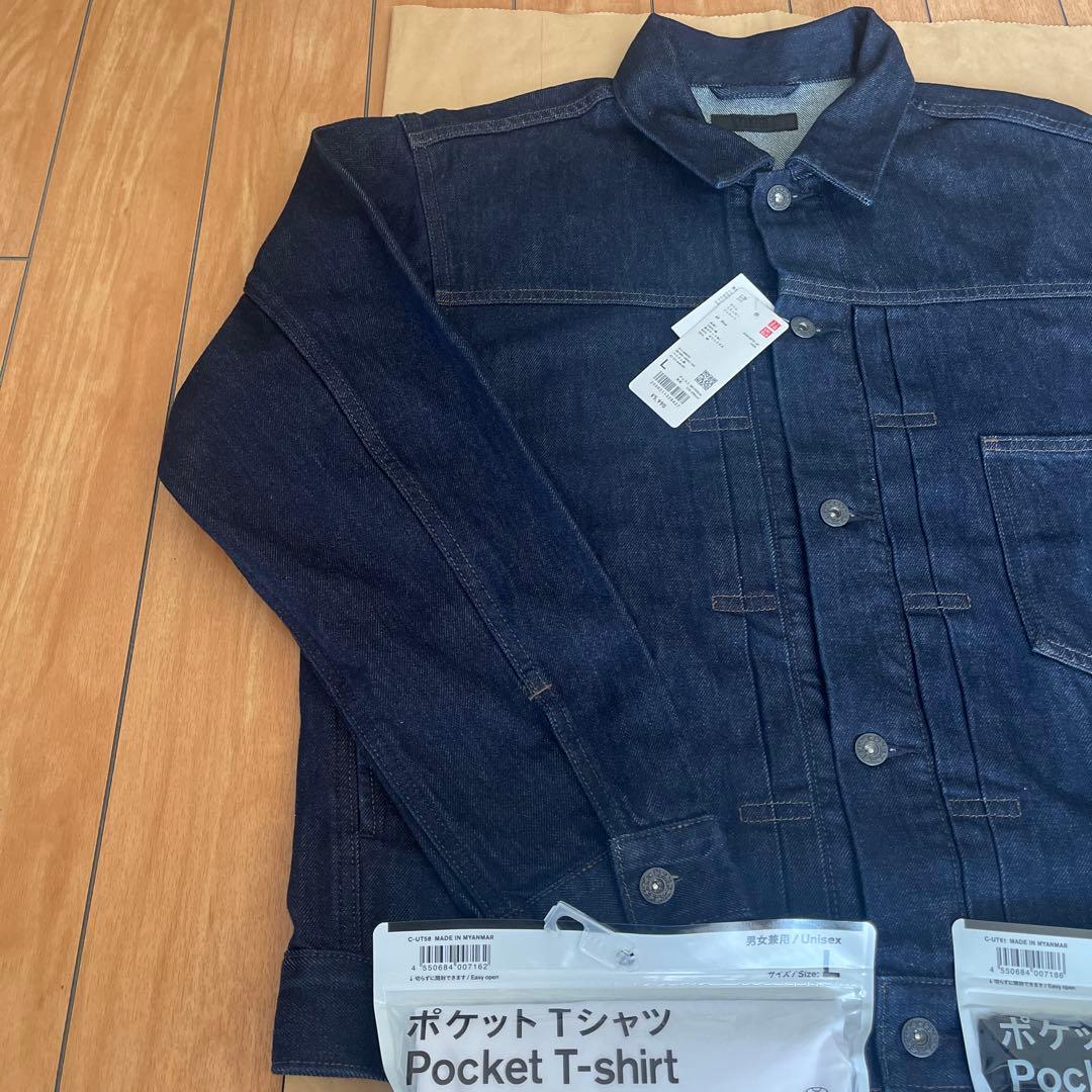 未使用品　ユニクロ　トラッカージャケットとトリップスターTシャツ白黒のセット売り