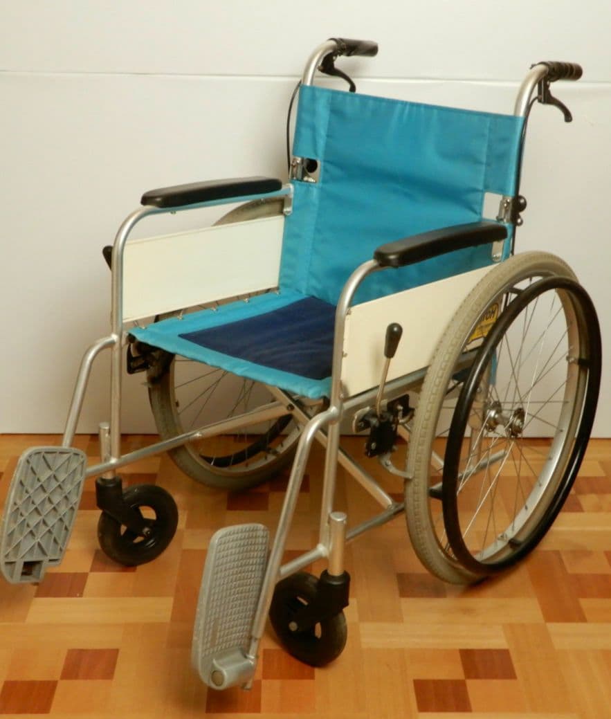 佐藤式義肢製作所 介助 自走兼用車椅子