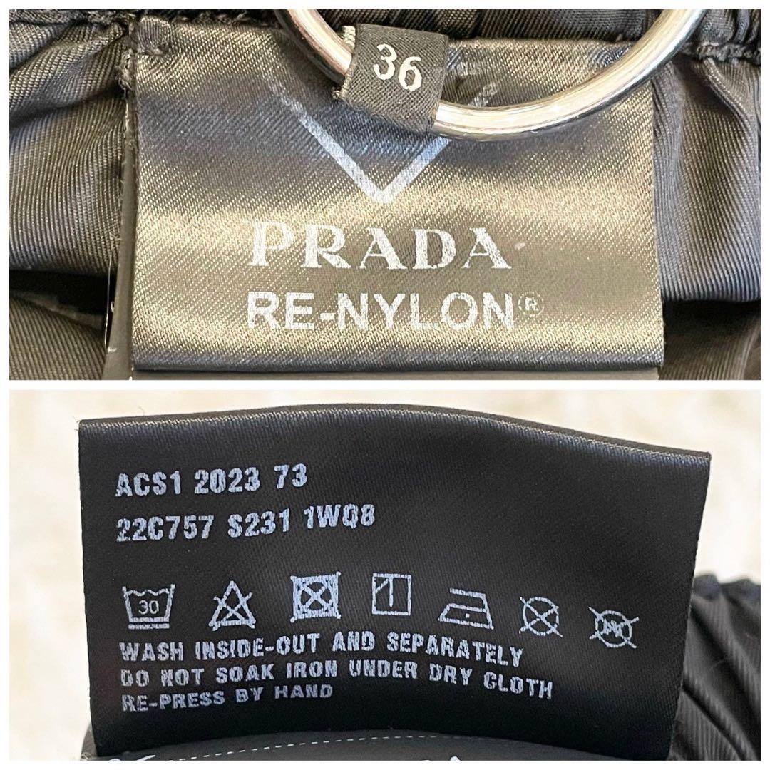 未使用級 23年製 プラダ リナイロン ショートパンツ 36 ブラック 国内正規