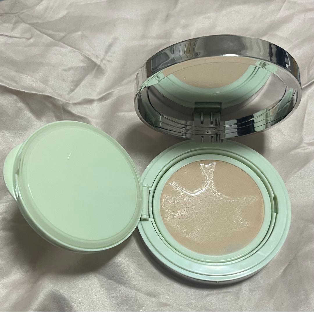 PRADA クッションファンデーション LC5