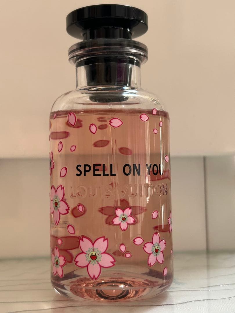 ルイヴィトン　香水　LOUIS VUITTON SPELL ON YOU