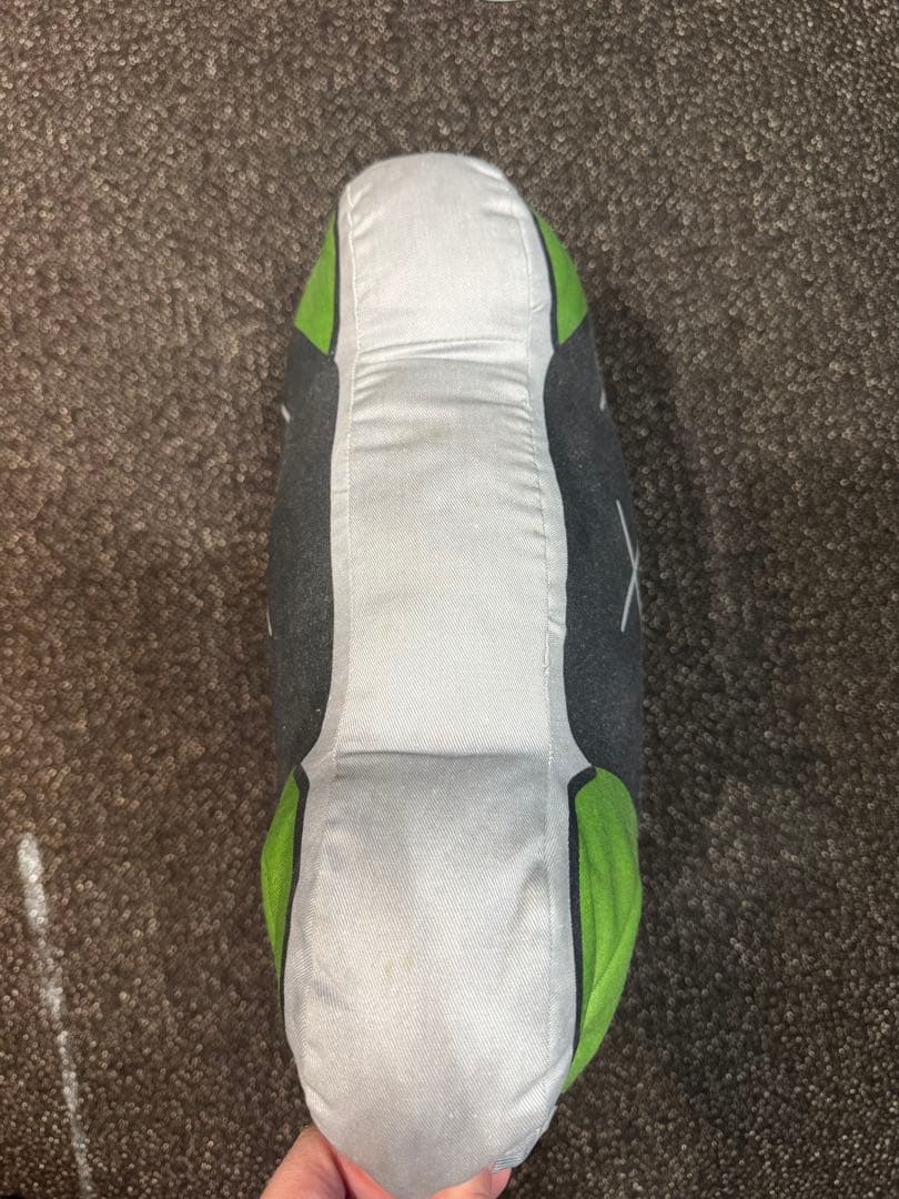 正規品 クッション OriginaFake KAWS BE@RBRIC