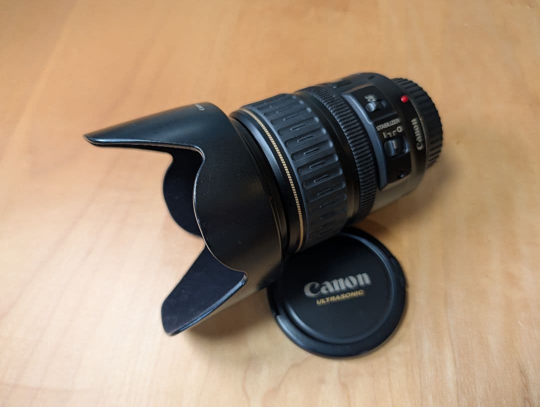 Canon 標準ズームレンズ EF 28-135mm IS USM【実用良品】