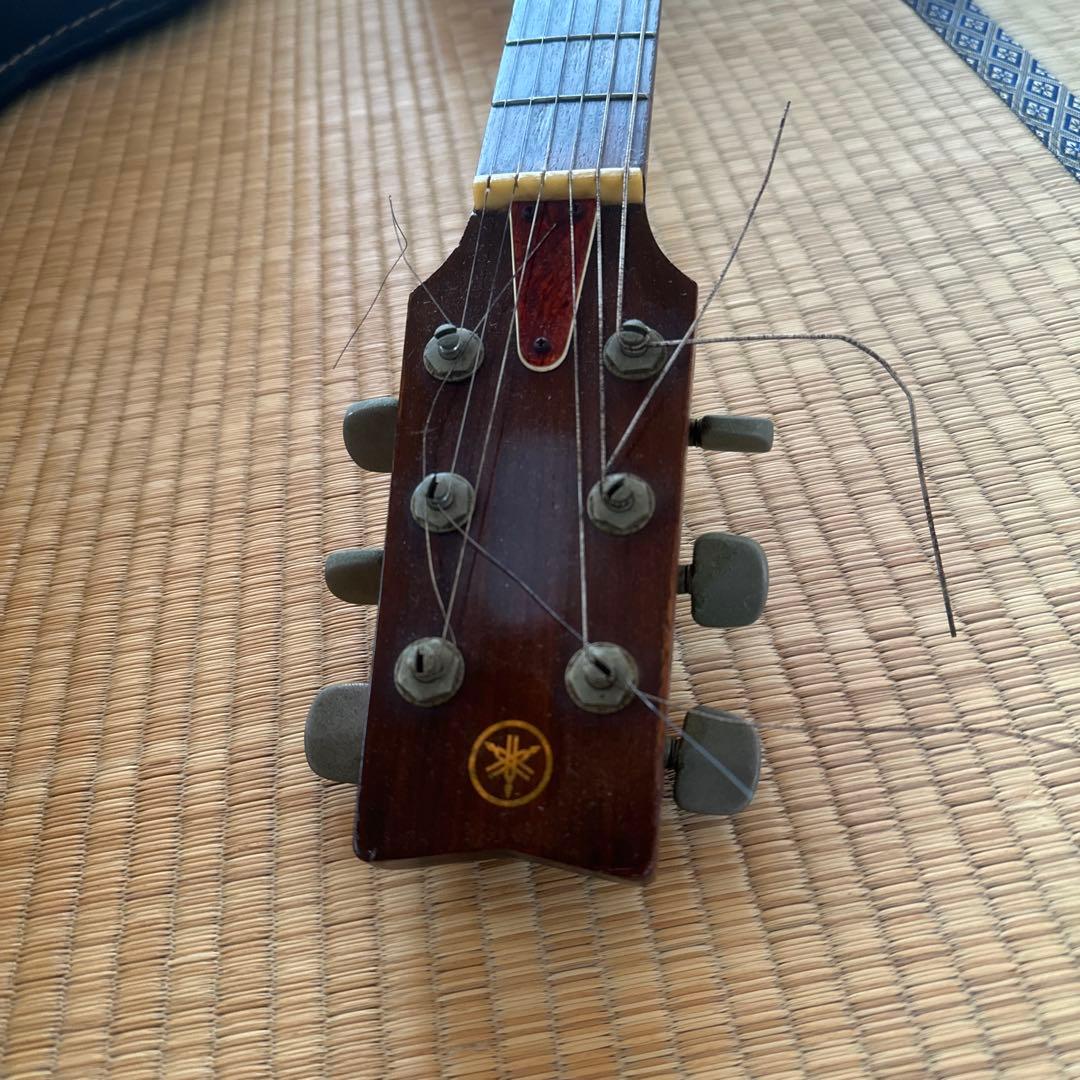 ヤマハギターFG-280ハードケース付き