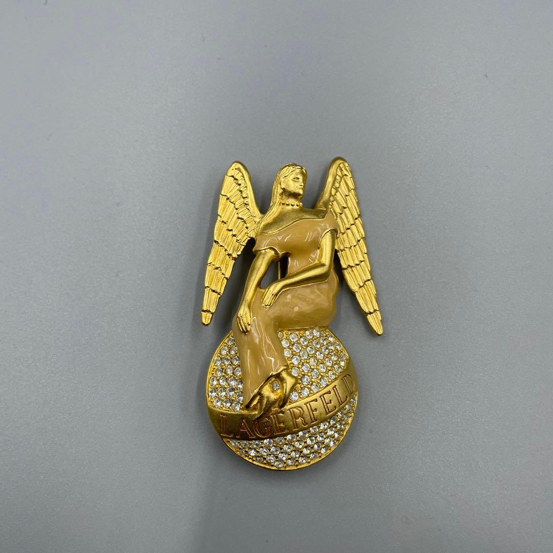 049 Karl Lagerfeld 天使のブローチ