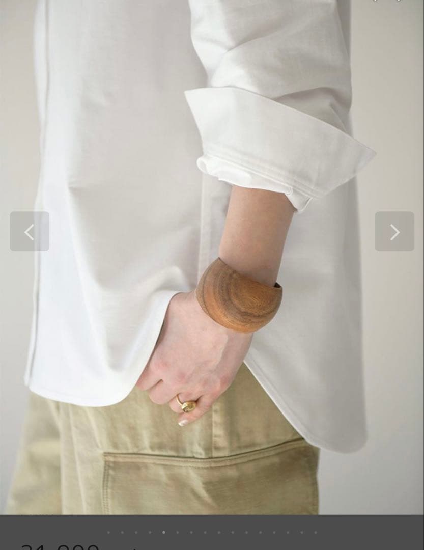 もみちゃん✨2025年 HUG Ō WäR 刺繍入りオックスオーバーシャツ