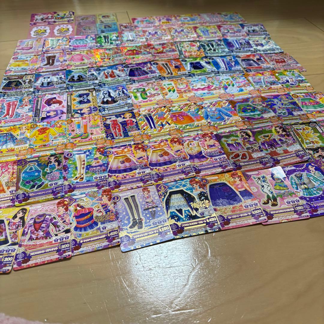 アイカツカード　➕カードケース　➕CD