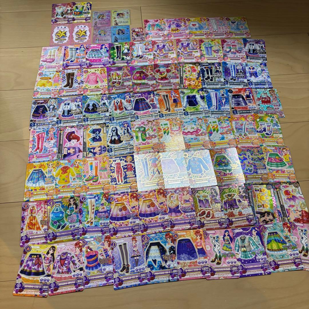 アイカツカード　➕カードケース　➕CD