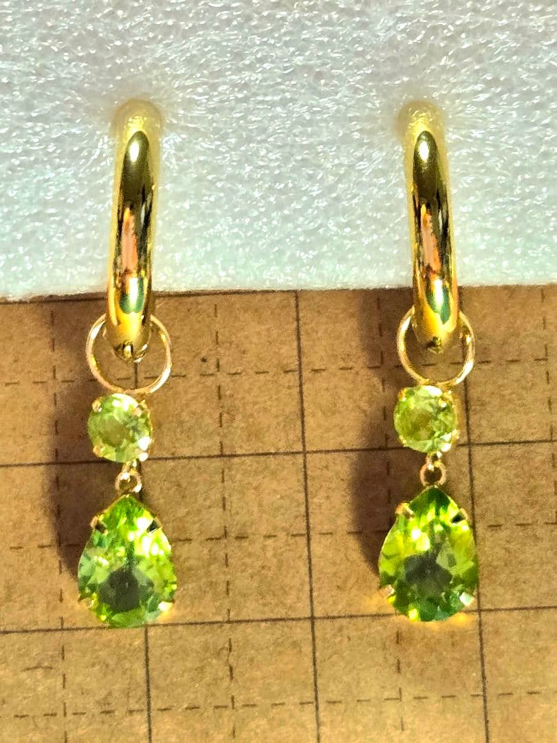 (最終‼️)K18YG⭐ペリドットダングルチャーム(ピアリング、ピアス両側)