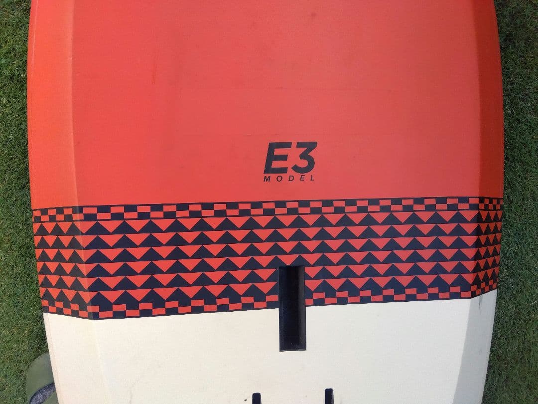 カラマ　E3　フォイルボード　SUP ウィング