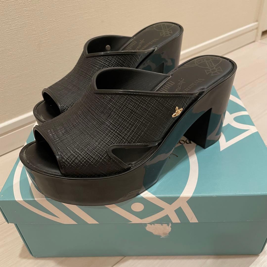 ヴィヴィアンウエストウッド×メリッサ　ブラックミュール（数回使用）24センチ