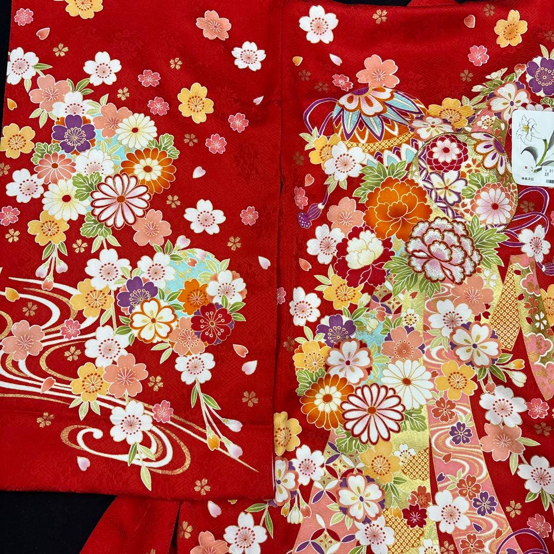 新品正絹産着（お祝着）最高級京友禅伝統多色染、豪華刺繍入り古典四季花王朝鈴流水文