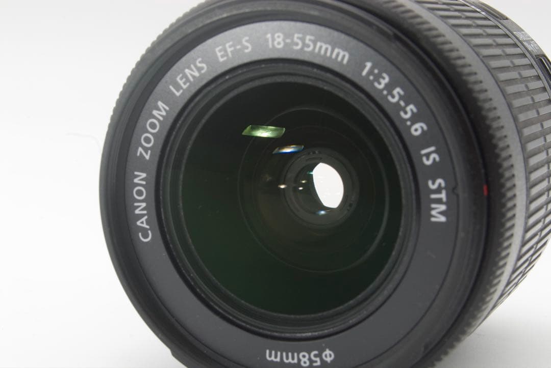 新品級美品✨Canon EOS Kiss X7 レンズキット　スマホ転送　軽量