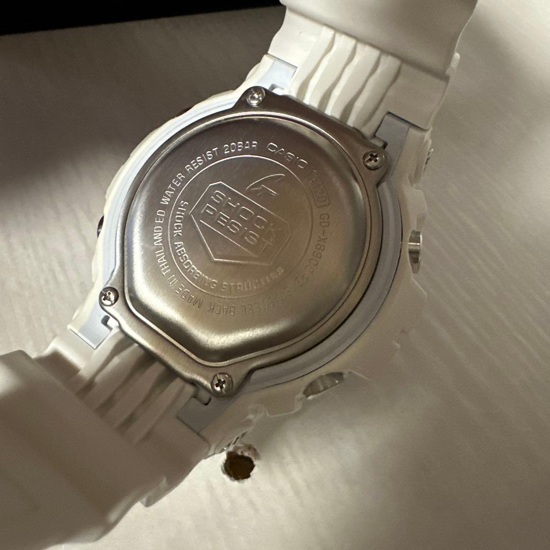 G-SHOCK GD-X6900 FB-7JF ホワイトXブラック