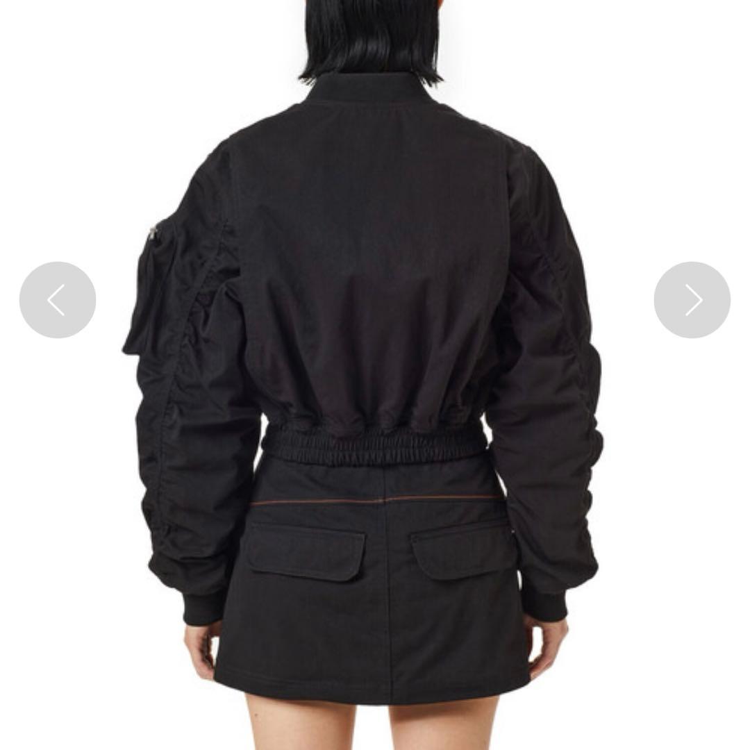 【DIESEL】今季ブルゾン　ボンバージャケット　ロゴ　アウター　ショート丈　黒