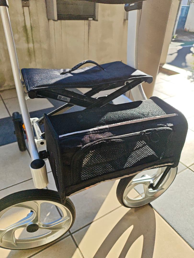 折りたたみ式歩行器 ホワイトオレンジ